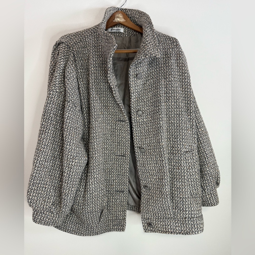 Forecaster of Boston Vintage Women's Gray Tweed oversized Jacket in size 14